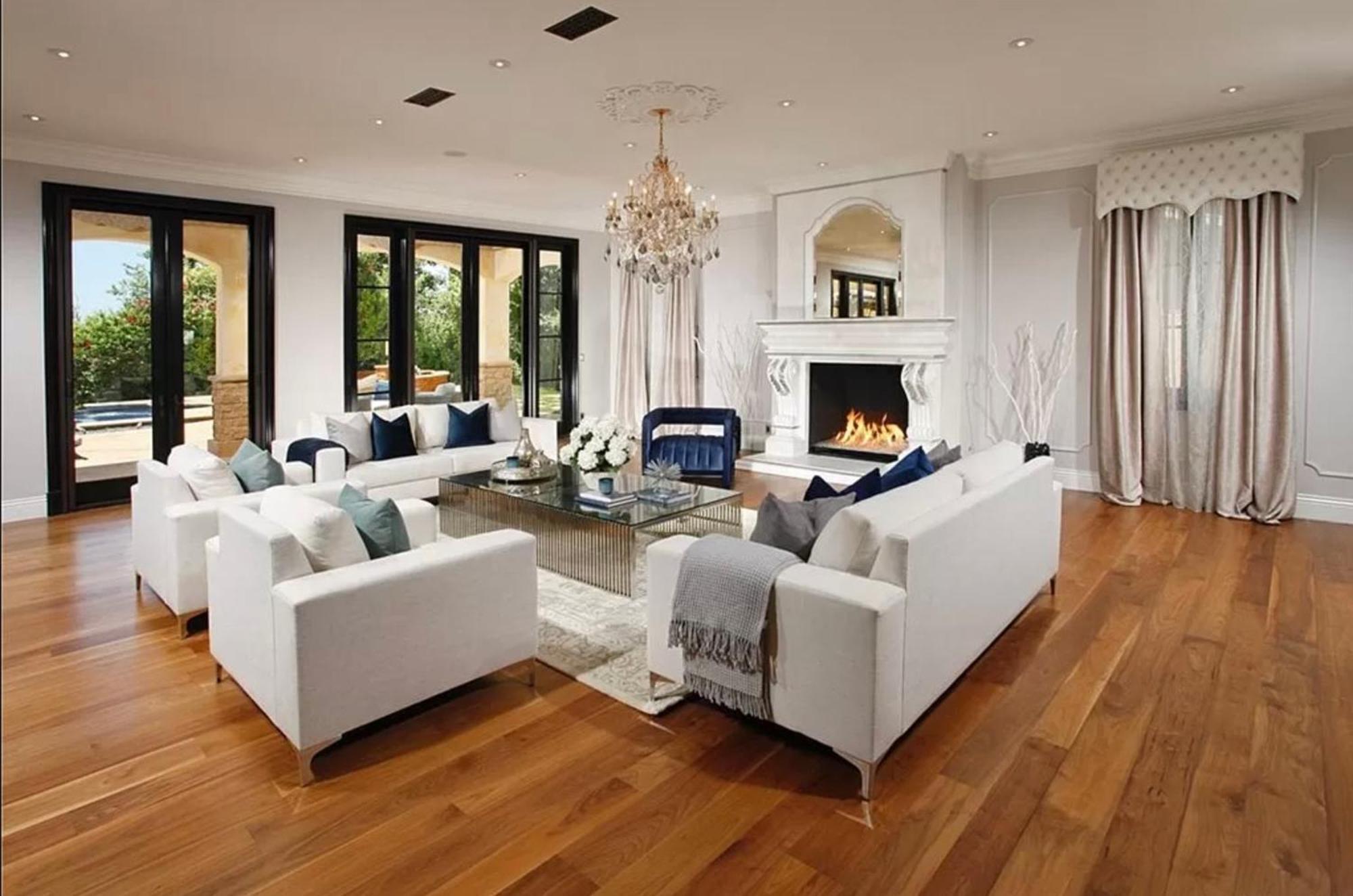 Majestic 6br Mediterranean Mansion With Valley Views & Movie Theater Los Angeles
